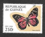 Sellos de Africa - Guinea -  1425 - Mariposa