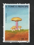 Stamps So Tom and Prncipe -  899 - Champiñón, Rhodopaxillus nudus