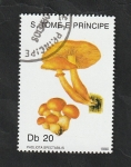 Sellos de Africa - Santo Tom� y Principe -  990 - Champiñón, Pholiota spectabilis