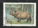 Stamps Vietnam -  311 - Animal salvaje, rinoceronte