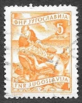 Sellos de Europa - Yugoslavia -  345 - Pescador