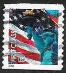 Sellos de America - Estados Unidos -  3733 - Bandera y La Estatua de La Libertad 