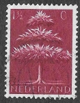 Stamps Netherlands -  246 - Árbol de Triple Corona