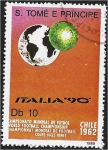 Stamps : Africa : S�o_Tom�_and_Pr�ncipe :  Campeonato Mundial de Fútbol de 1990, Italia. Globo y balón de fútbol, 1962