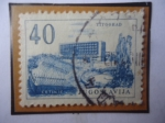 Sellos de Europa - Yugoslavia -  Titograd (Titogrado)- Hotel en Titograd y Teatro al aire libre en el Serie de Cetinje-