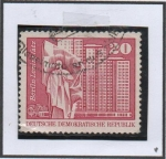 Stamps Germany -  Estatua d' Lenin