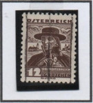 Stamps Austria -  Trajes Tipicos: Upper Austria