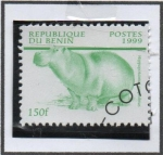 Stamps Benin -  Fauna Africana Hipopótamo