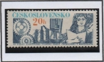 Stamps Czechoslovakia -  Cog wheels y estudiante