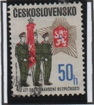 Sellos de Europa - Checoslovaquia -  Escudo d' Armas y Soldados