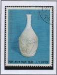 Stamps North Korea -  Porcelana: Florero Dinastia Ri