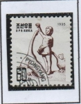 Stamps North Korea -  Esculturas d' Niños. Chica y Gansos