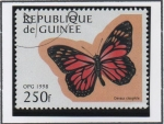 Stamps Guinea -  Mariposas: Danaus cleophile