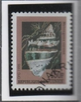 Stamps Guinea -  Moluscos: Melongena corona