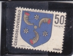 Sellos de Europa - Checoslovaquia -  ESCUDO- krnov 