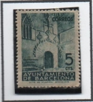 Stamps Spain -  Puerta gótica d' Ayuntamiento