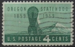 Stamps United States -  Covered Vagón y Mt. Hood