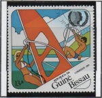 Stamps Guinea Bissau -  Año internacional d' l' Juventud, Windsurf