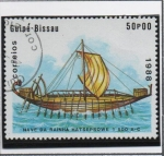 Sellos de Africa - Guinea Bissau -  Embarcaciones Antiguas, Barco d'  l' Reina Hatsepsow