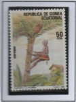 Stamps Equatorial Guinea -  Subiendo a l' palmera