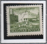 Stamps Hungary -  Escuela Stalinvaros