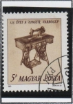 Stamps Hungary -  25 anv. Maquina d' coser Singer