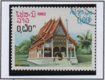 Sellos de Asia - Laos -  Pagodas; Chanh