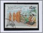 Stamps Laos -  Alimento para los Monjes