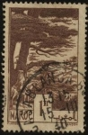 Stamps Morocco -  Jinete marroquí a caballo y gran árbol de cedro.