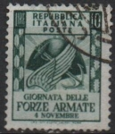 Stamps Italy -  Armas d' l' Aviación, marina y Tierra