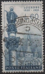 Stamps Italy -  Virgen María y Santuario d' Lourdes