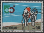 Stamps Italy -  Ciclistas en Sprint