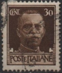 Sellos de Europa - Italia -  Vittorio Emanuel III