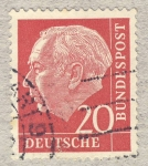 Sellos de Europa - Alemania -  70 anniv. Presidente Th. Heuß