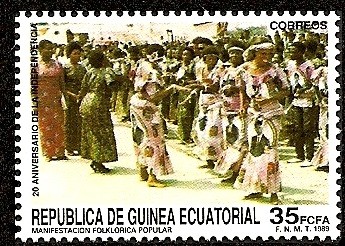 20 Aniversario de la Independencia - manifestación folklorica