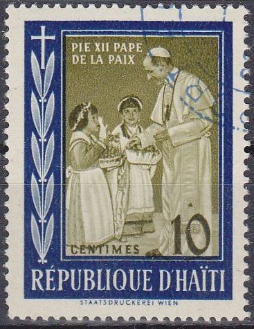 HAITI 1959 Scott 444 Sello Papa Pio XII El Papa de la Paz y los Niños 10c Preobliterado