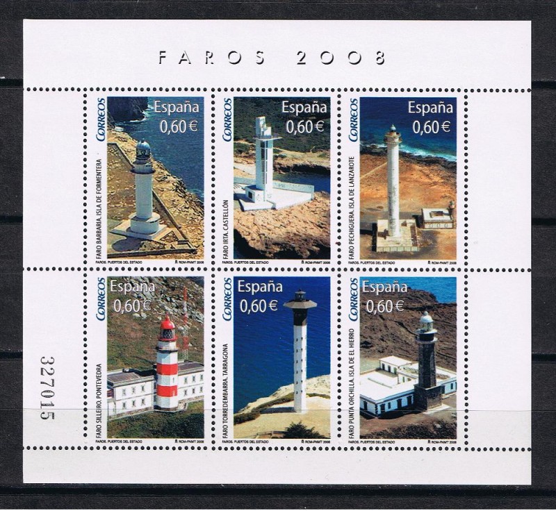 Edifil  4430  Faros.    Faros de distintos lugares de España.