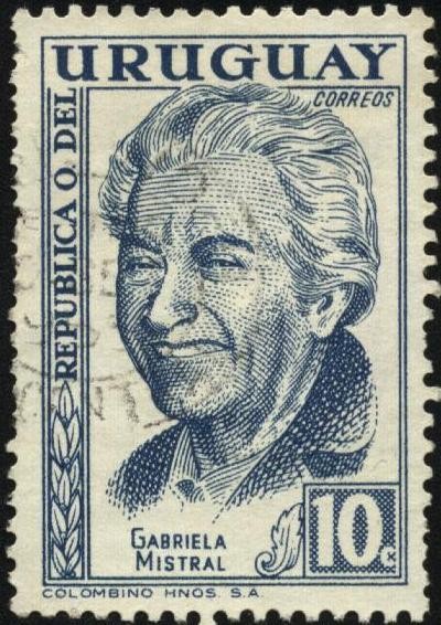 Lucila de María del Perpetuo Socorro Godoy Alcayaga más conocida como Gabriela Mistral. 1889 – 1957.