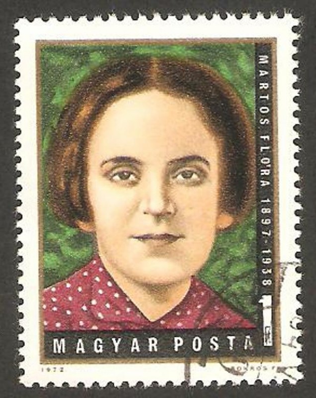 Flora Martos, química y política