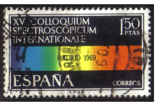 (1924) XV Coloquium Spectroscopicum Internationale