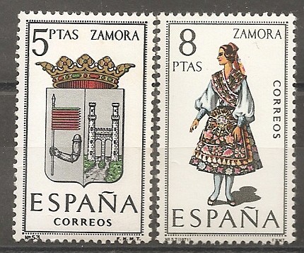 Escudo y traje típico (Zamora)