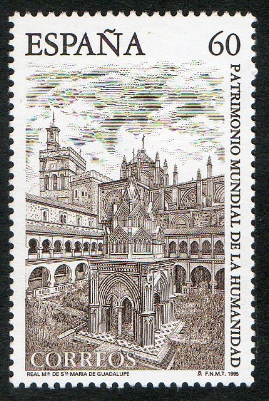 3390- Bienes Culturales y Naturales Patrimonio mundial de la Humanidad. Claustro.