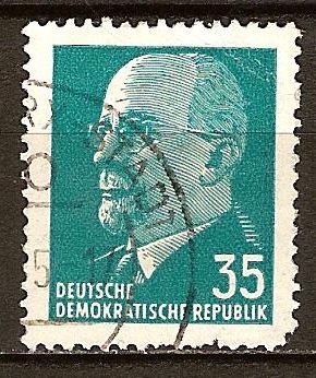 Presidente del Consejo de Estado,Walter Ulbricht (DDR)