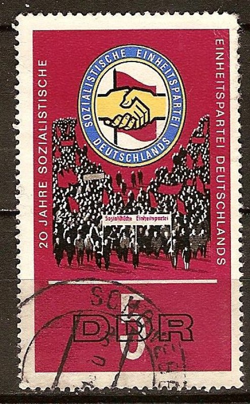 20 años del Partido Socialista Unificado de Alemania-DDR.