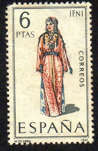 Trajes típicos españoles - Ifni