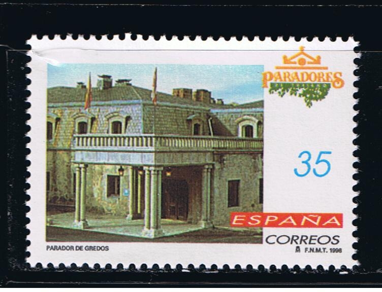 Edifil  3533  Paradores de Turismo.  