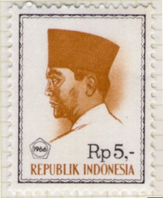 26 Achmed Sukarno