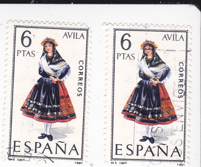 AVILA -Trajes típicos españoles (U)