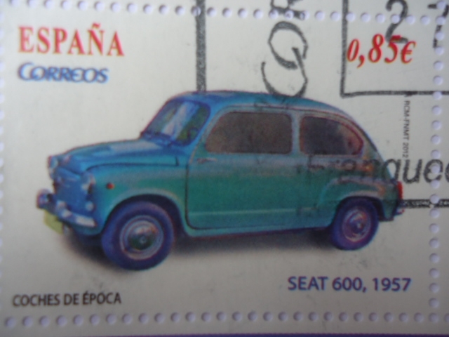 Coches de época-SEAT 600, año 1957 (3de4)