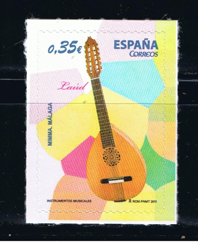 Edifil  4631  Instrumentos musicales.  